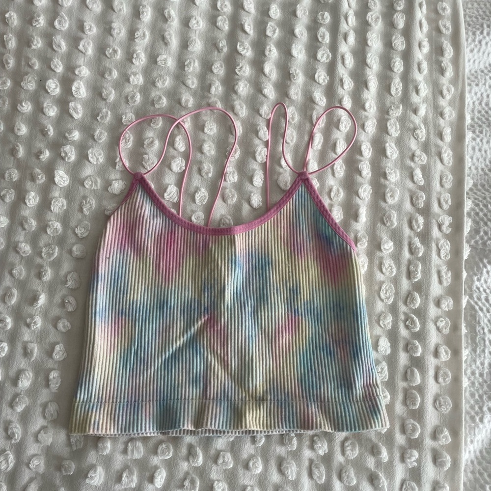 tie-dye crop top